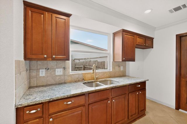 300 Hickok CT, Austin, TX 78753