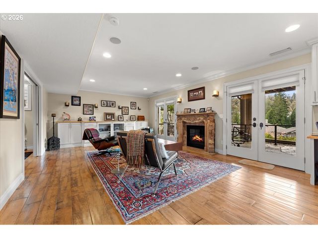 642 Se 38TH Dr, Gresham, OR 97080