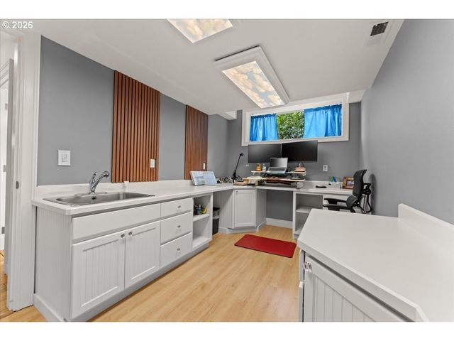 642 Se 38TH Dr, Gresham, OR 97080