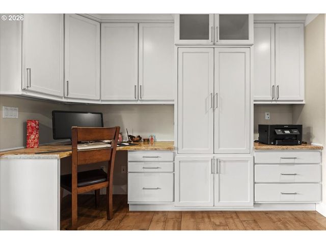 642 Se 38TH Dr, Gresham, OR 97080