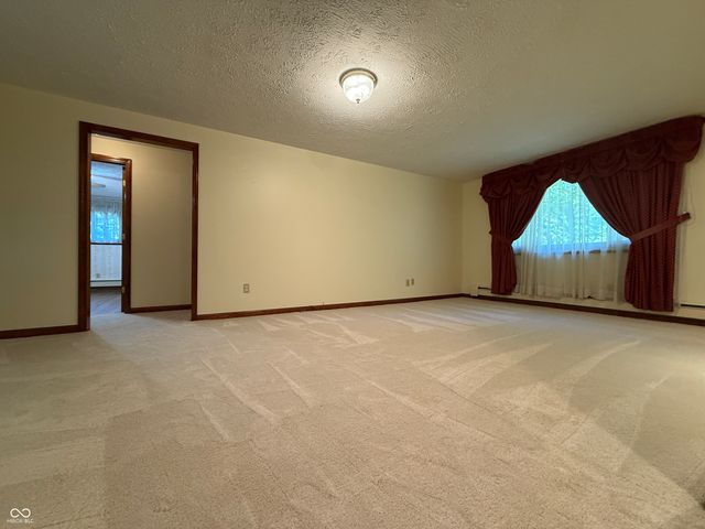 5909 E County Road 100 N, Avon, IN 46123