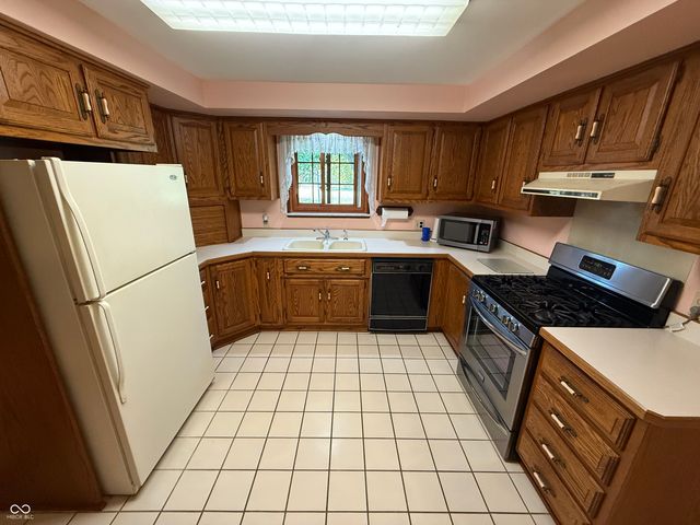 5909 E County Road 100 N, Avon, IN 46123