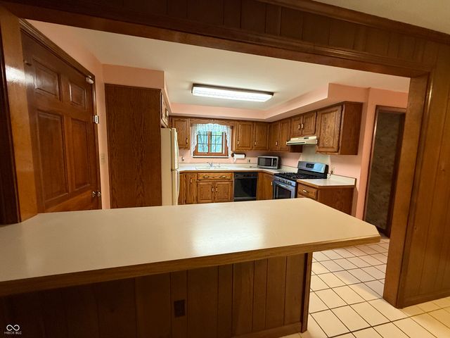 5909 E County Road 100 N, Avon, IN 46123