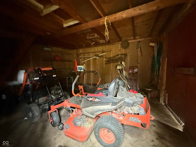 5909 E County Road 100 N, Avon, IN 46123