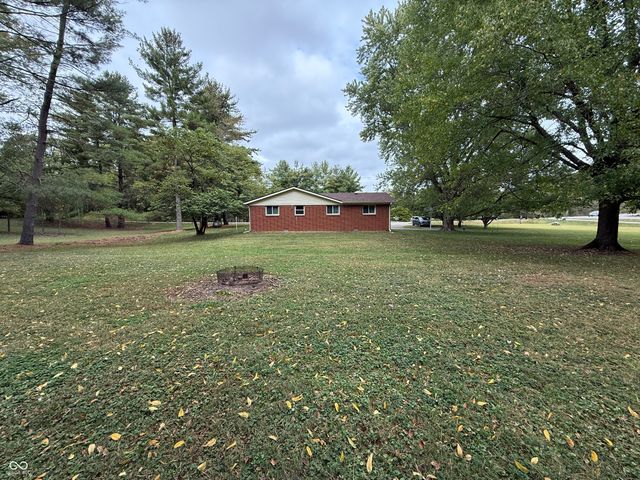 5909 E County Road 100 N, Avon, IN 46123