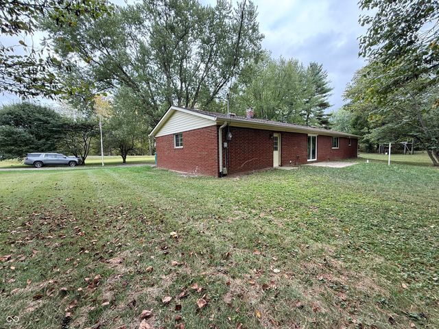 5909 E County Road 100 N, Avon, IN 46123