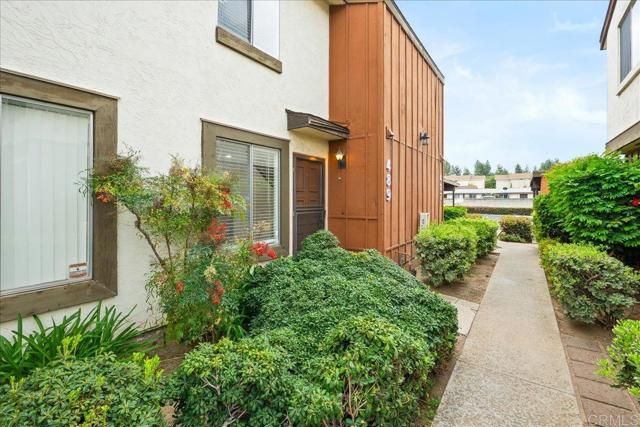 489 S Lincoln Avenue, El Cajon, CA 92020