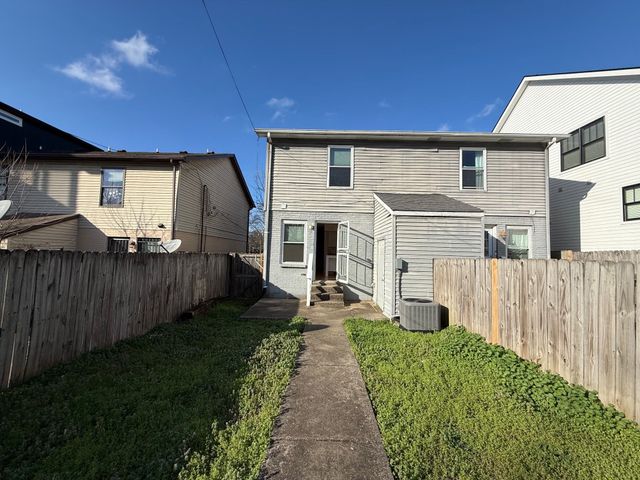 220 Berry St, Nashville, TN 37207