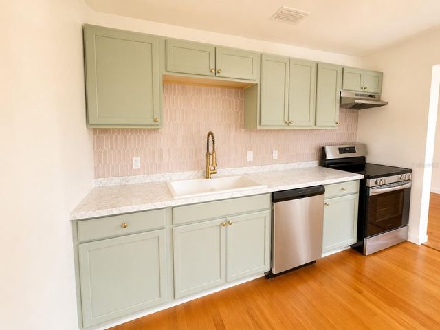 329 S OSCEOLA STREET, Deland, FL 32724