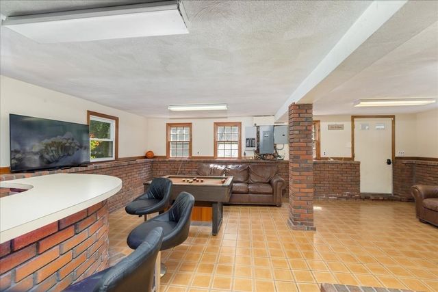 5 Line Brook Rd, Atkinson, NH 03811