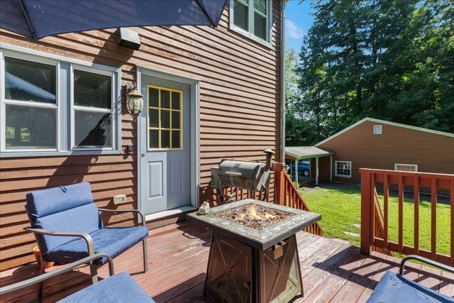 5 Line Brook Rd, Atkinson, NH 03811