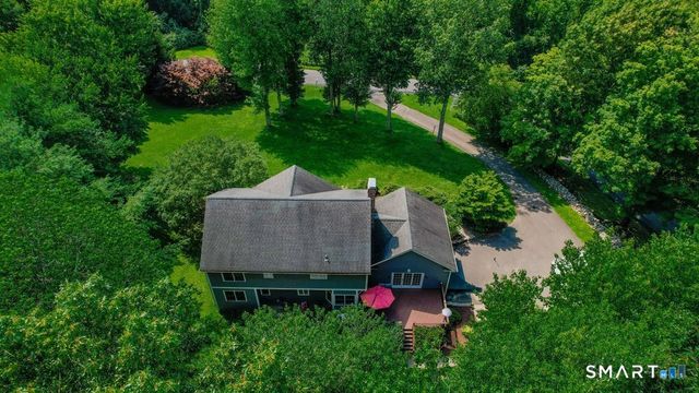 21 Cobblers Mill Road, Newtown, CT 06482