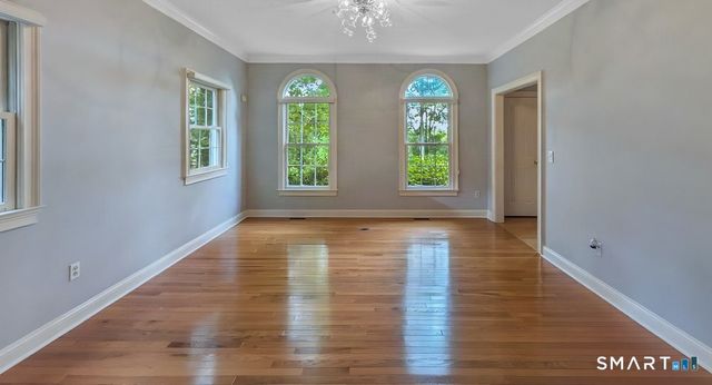21 Cobblers Mill Road, Newtown, CT 06482