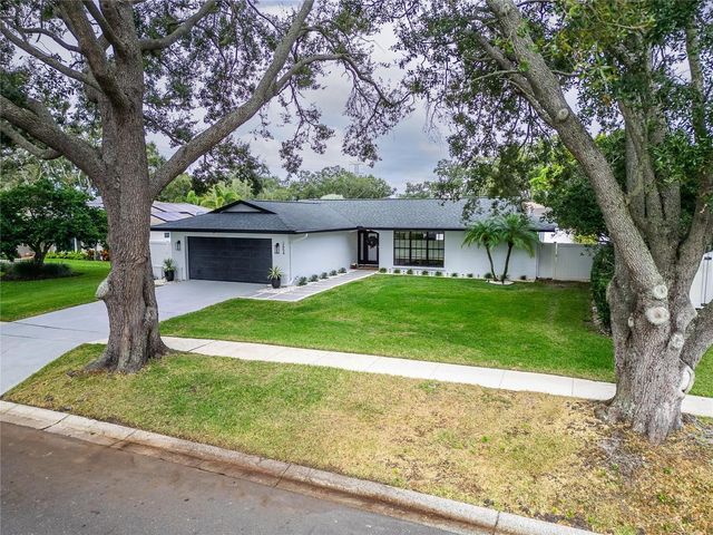 2654 COUNTRYCLUB DRIVE, Clearwater, FL 33761