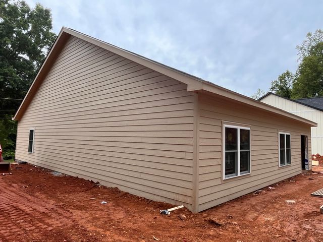 290 Anderson ST, Rocky Mount, VA 24151
