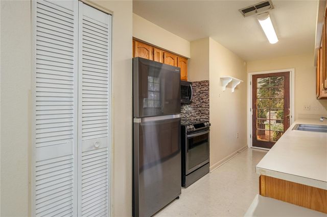 41 N 20TH STREET 10, Haines City, FL 33844