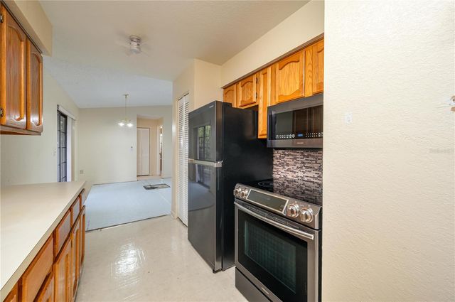 41 N 20TH STREET 10, Haines City, FL 33844