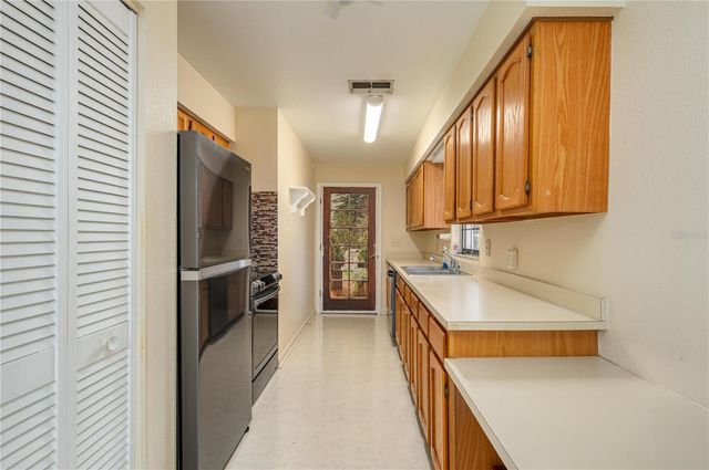 41 N 20TH STREET 10, Haines City, FL 33844