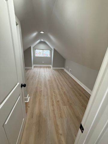 8219 S Honore Street, Chicago, IL 60620