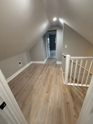 8219 S Honore Street, Chicago, IL 60620