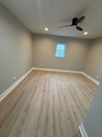 8219 S Honore Street, Chicago, IL 60620