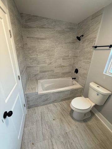 8219 S Honore Street, Chicago, IL 60620