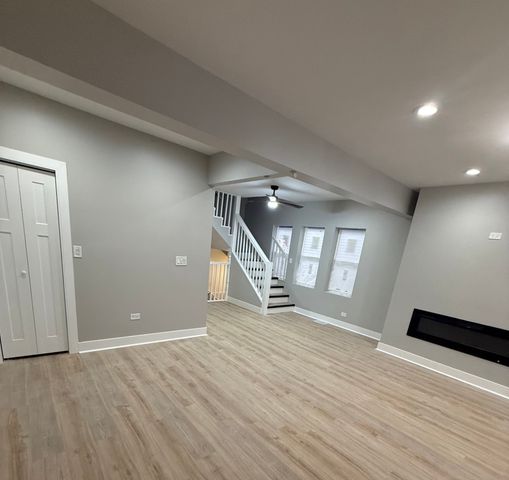 8219 S Honore Street, Chicago, IL 60620