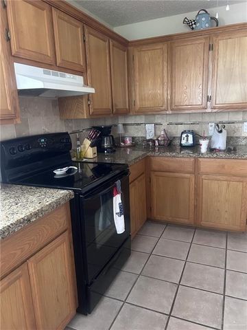 2601 Umar Avenue, Mcallen, TX 78504