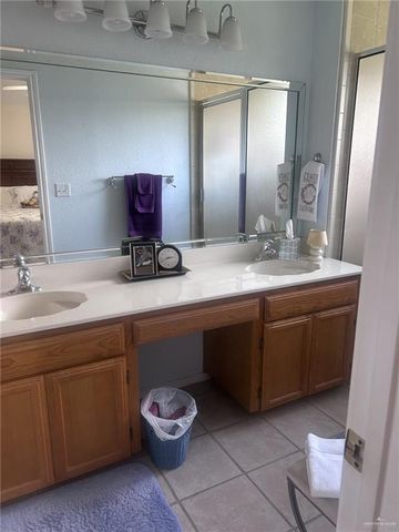 2601 Umar Avenue, Mcallen, TX 78504