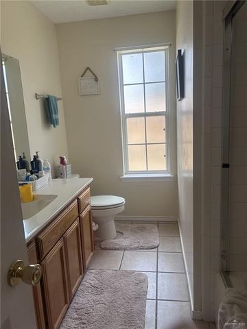 2601 Umar Avenue, Mcallen, TX 78504