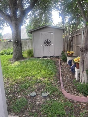 2601 Umar Avenue, Mcallen, TX 78504