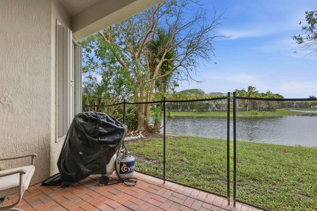 12290 NW 77th Manor NW, Parkland, FL 33076