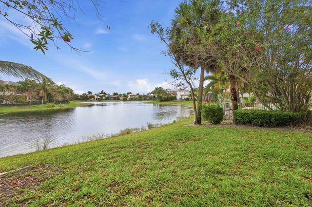 12290 NW 77th Manor NW, Parkland, FL 33076