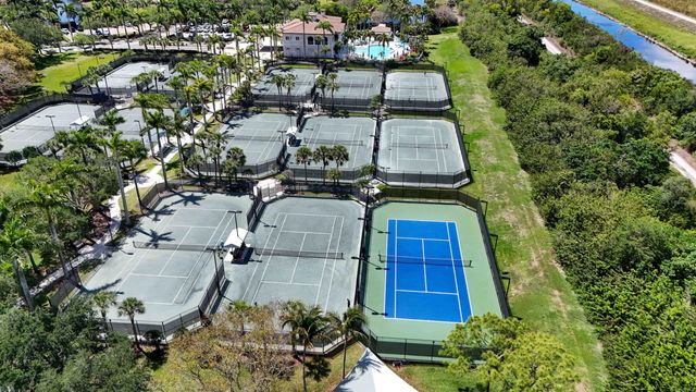 12290 NW 77th Manor NW, Parkland, FL 33076