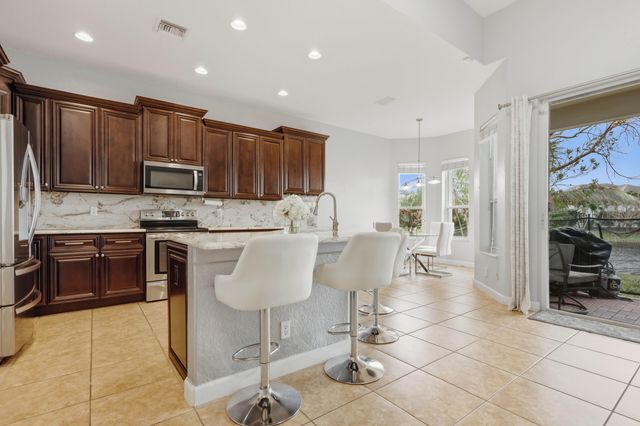 12290 NW 77th Manor NW, Parkland, FL 33076