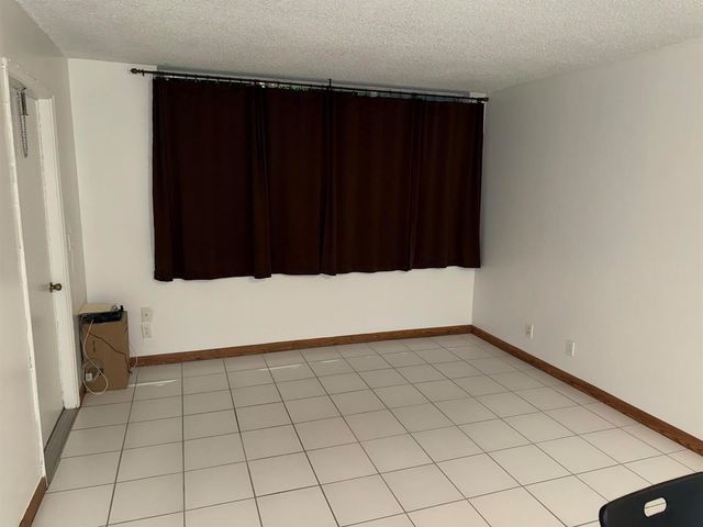 9450 LIVE OAK Place 306, Davie, FL 33324