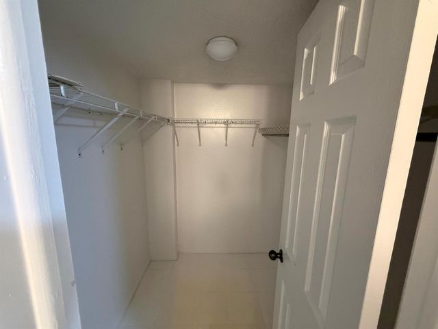 9450 LIVE OAK Place 306, Davie, FL 33324