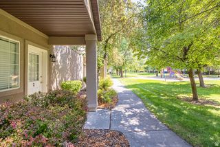 2 N SOMERSET PL, Logan, UT 84341