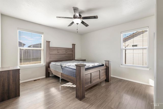 370 Feather Ave, Twin Falls, ID 83301