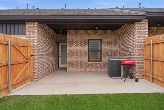 10914 Aberdeen Avenue, Lubbock, TX 79424