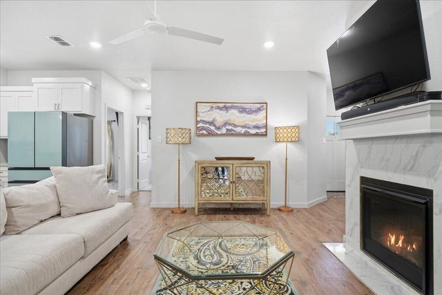 10914 Aberdeen Avenue, Lubbock, TX 79424
