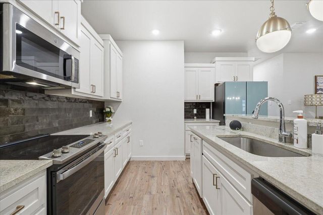 10914 Aberdeen Avenue, Lubbock, TX 79424