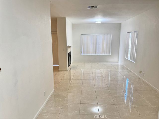 18319 Hart Street 3, Reseda, CA 91335