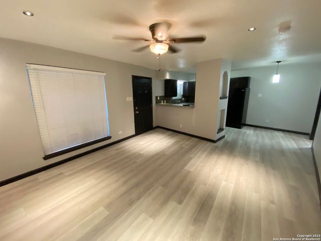 211 Natalen Ave Apt 104, San Antonio, TX 78209