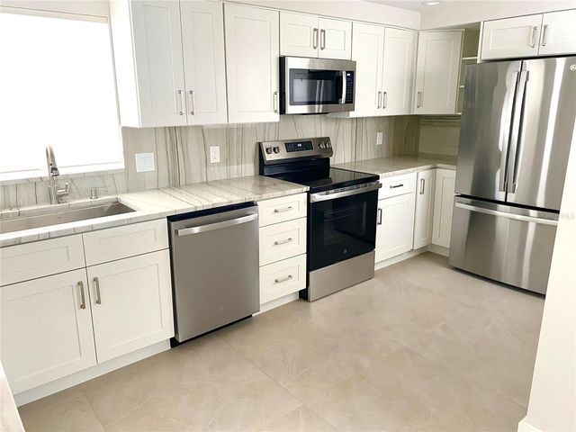 11440 4TH STREET E, Treasure Island, FL 33706