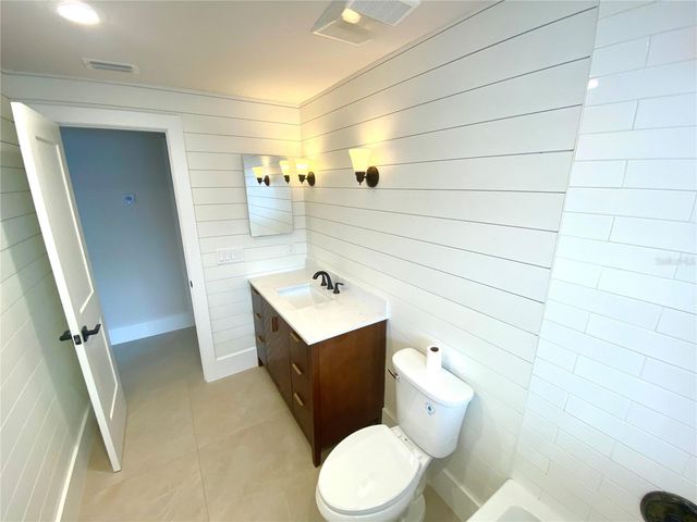 11440 4TH STREET E, Treasure Island, FL 33706