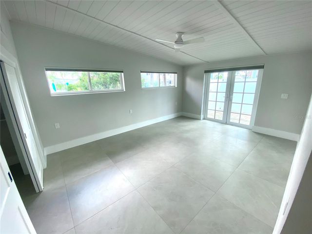 11440 4TH STREET E, Treasure Island, FL 33706