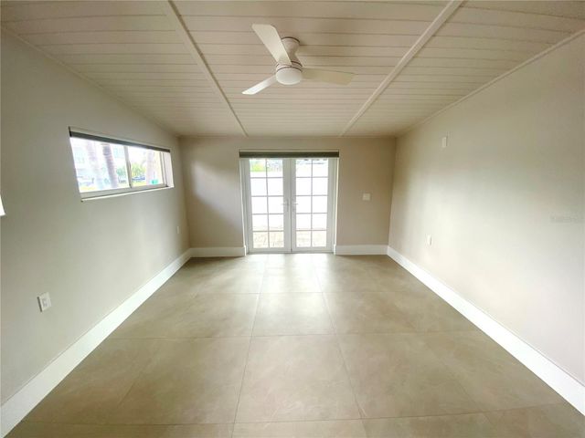 11440 4TH STREET E, Treasure Island, FL 33706