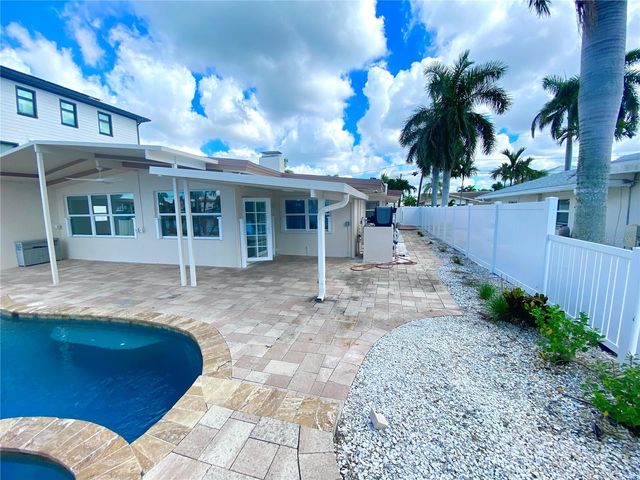11440 4TH STREET E, Treasure Island, FL 33706