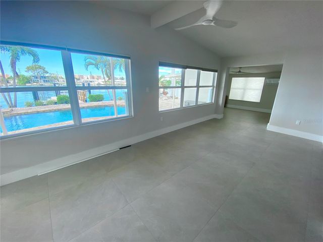 11440 4TH STREET E, Treasure Island, FL 33706